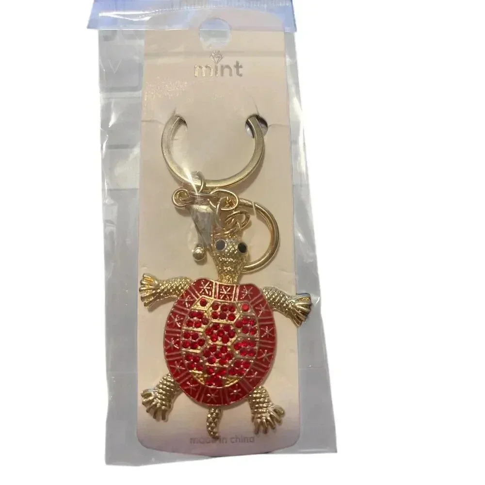 MINT GOLD PLATED RED SPARKLE TURTLE KEYCHAIN